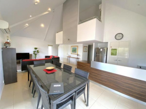 Osprey Holiday Village Unit 104